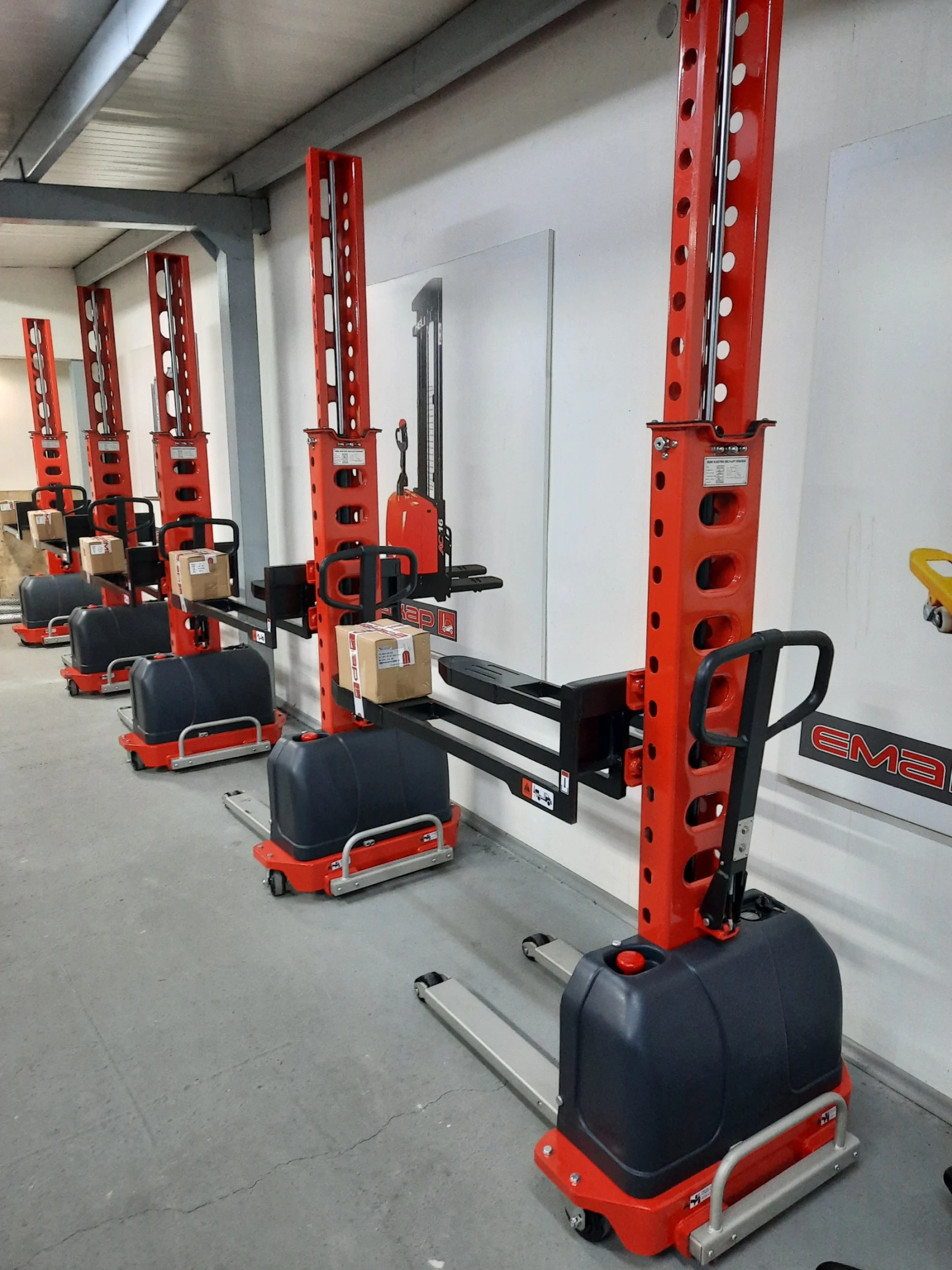 Електрокар Artison САМОТОВАРАЧ, снимка 1