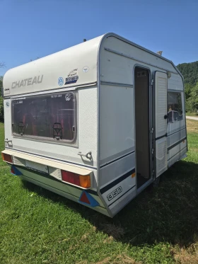 Каравана Chateau 330, снимка 5