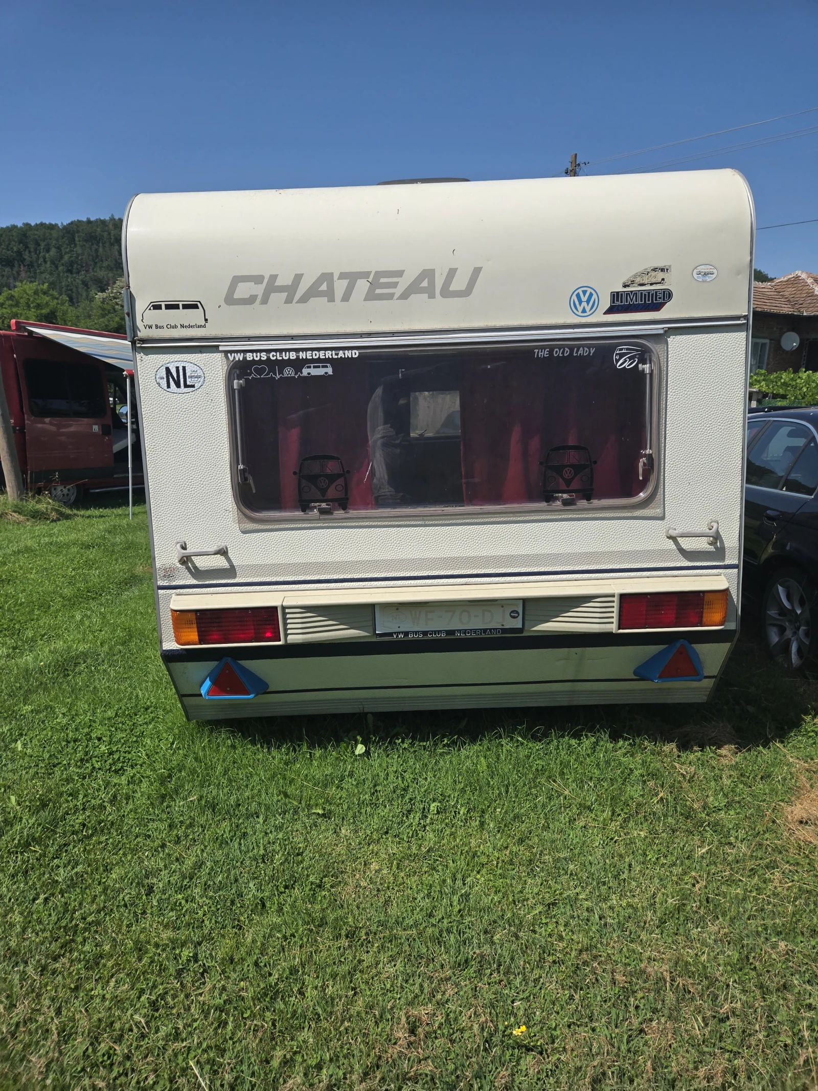 Каравана Chateau 330, снимка 4 - Каравани и кемпери - 55221522