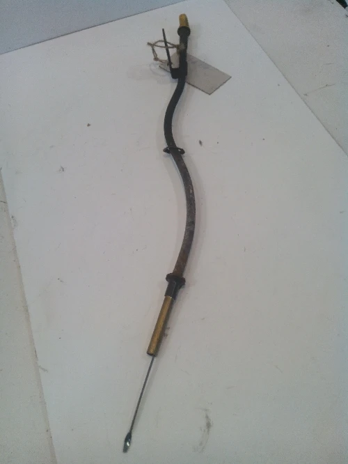 Щека масло Алфа Ромео 147