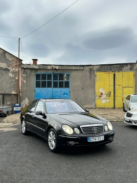 Mercedes-Benz E 320, снимка 2