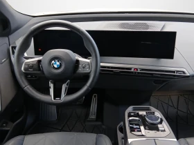 BMW iX xDrive45, снимка 7