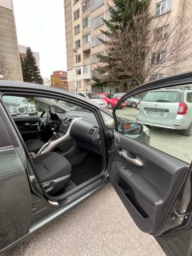 Toyota Auris 1.4 D4D, снимка 8