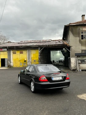 Mercedes-Benz E 320, снимка 3