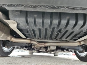 Mercedes-Benz E 300 * CARFAX /DISTRONIC/PANO/, снимка 15