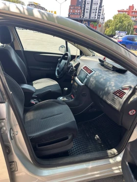 Citroen C4 - 2000 € / 3911.66 лв. - 28611935 6