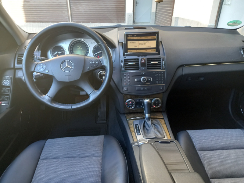Mercedes-Benz C 200 Kompressor * Avangarde * FULL Екстри * , снимка 10 - Автомобили и джипове - 46412633