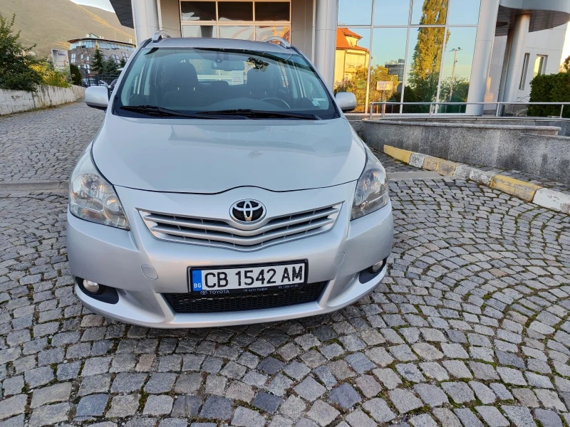 Toyota Verso SOL   2.0  D4D, снимка 3 - Автомобили и джипове - 47442633