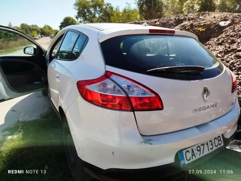 Renault Megane, снимка 6 - Автомобили и джипове - 47818416