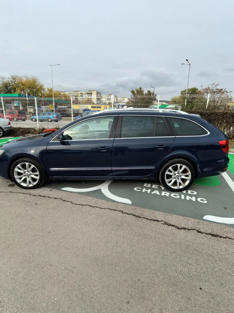 Skoda Superb 1.6 TDI , снимка 5 - Автомобили и джипове - 47969745