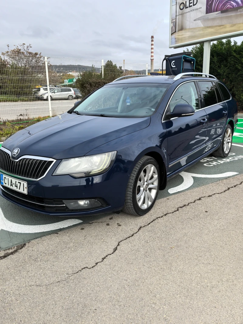 Skoda Superb 1.6 TDI , снимка 2 - Автомобили и джипове - 47969745