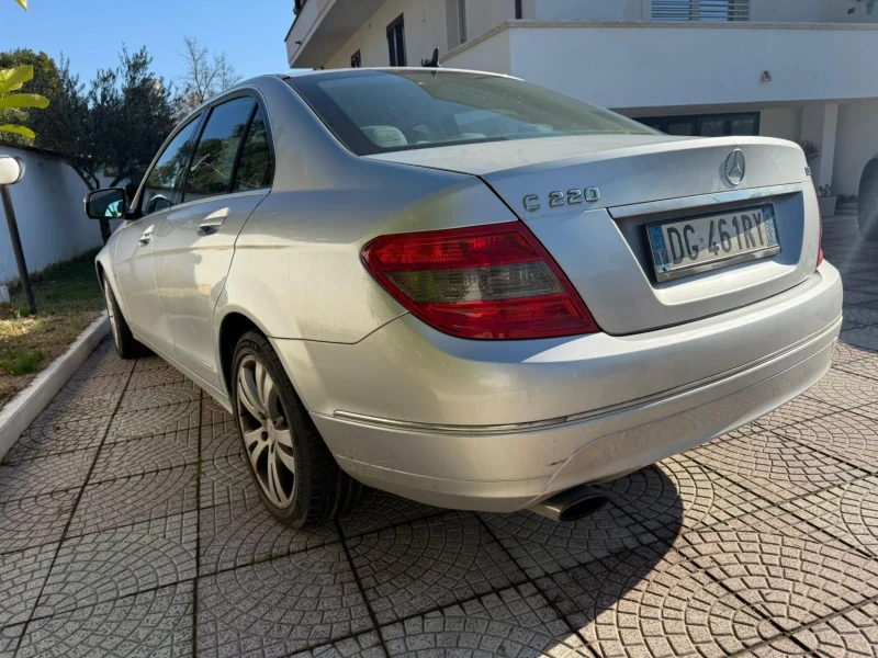 Mercedes-Benz C 220 CDI AVANGARDE, снимка 2 - Автомобили и джипове - 48984805