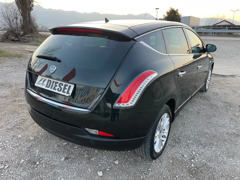 Lancia Delta 1.6M-jet-120-ITALIA, снимка 9 - Автомобили и джипове - 49093475