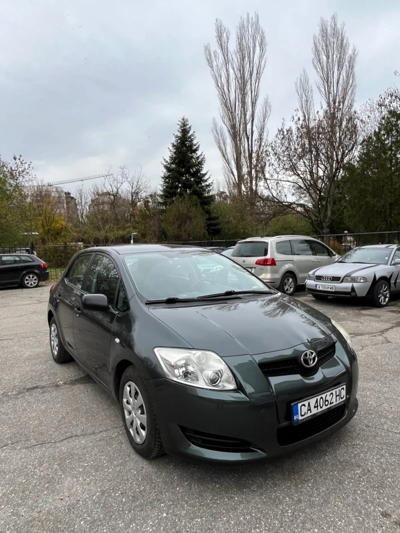 Toyota Auris 1.4 D4D, снимка 2 - Автомобили и джипове - 52444068