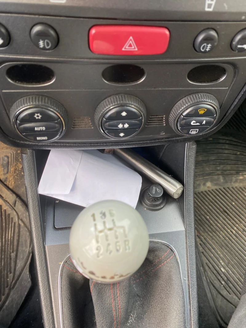 Alfa Romeo 147, снимка 5 - Автомобили и джипове - 53138507