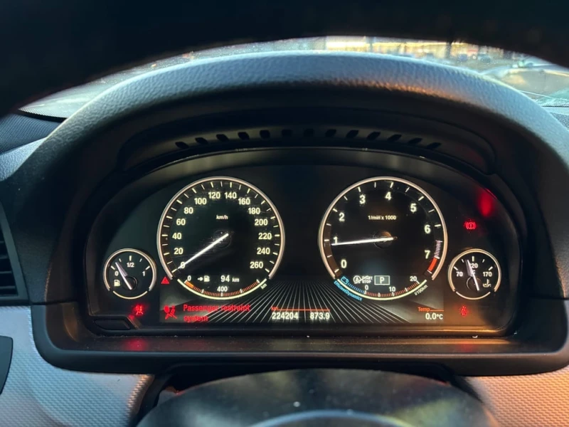 BMW 528 XDRIVE * ОБДУХВАНЕ* ПОДГРЕВИ* ПАНОРАМА* , снимка 10 - Автомобили и джипове - 53336710