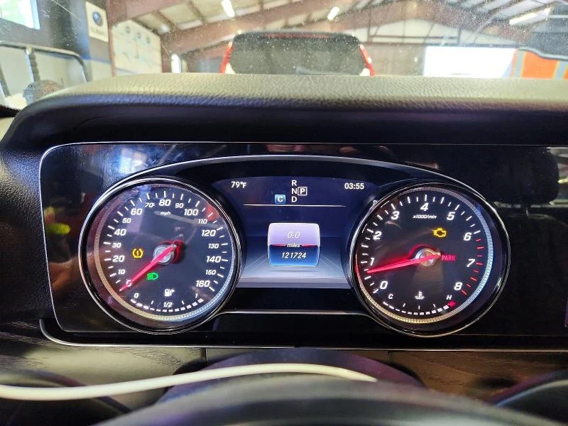 Mercedes-Benz E 300 300 / ПРОГНОЗНА ЦЕНА до БГ, снимка 9 - Автомобили и джипове - 55617693