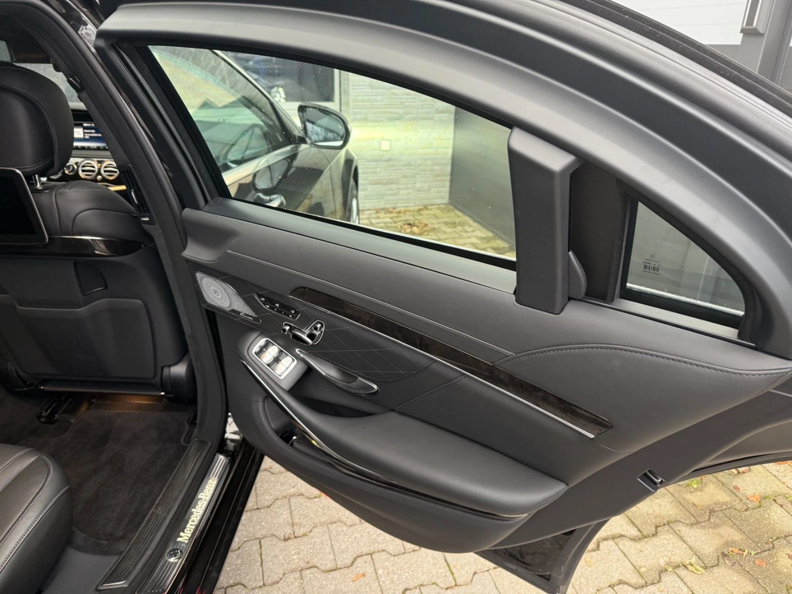 Mercedes-Benz S 600 L Guard VR9 Werks Panzer Armored/B7  | Mobile.bg   12