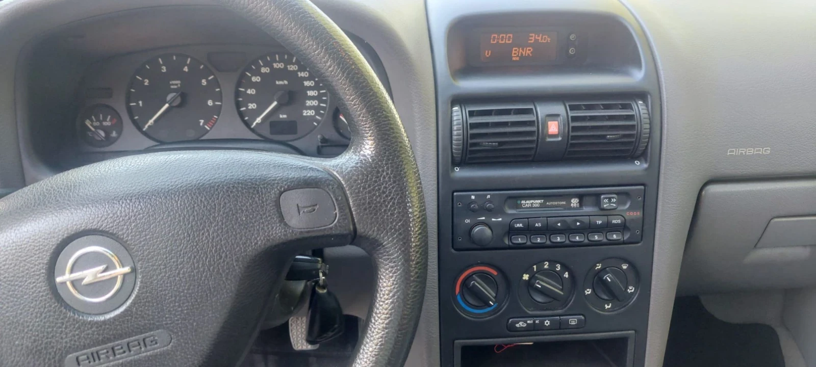 Opel Astra 1.6 моно - изображение 7