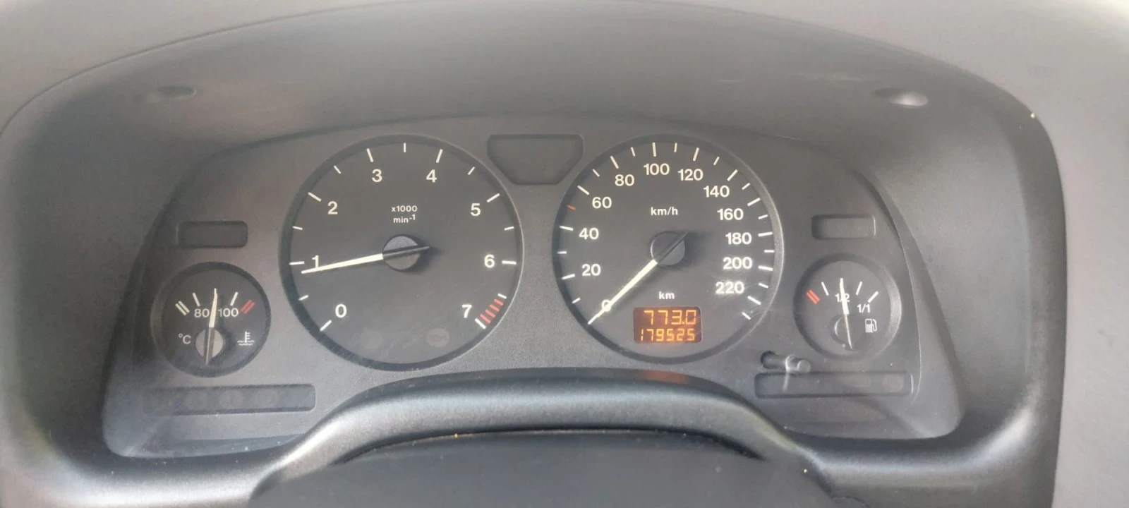 Opel Astra 1.6 моно - изображение 6