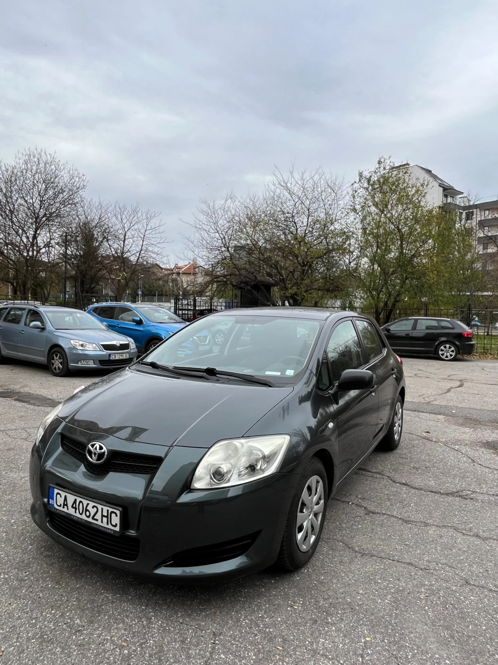 Toyota Auris 1.4 D4D - изображение 3