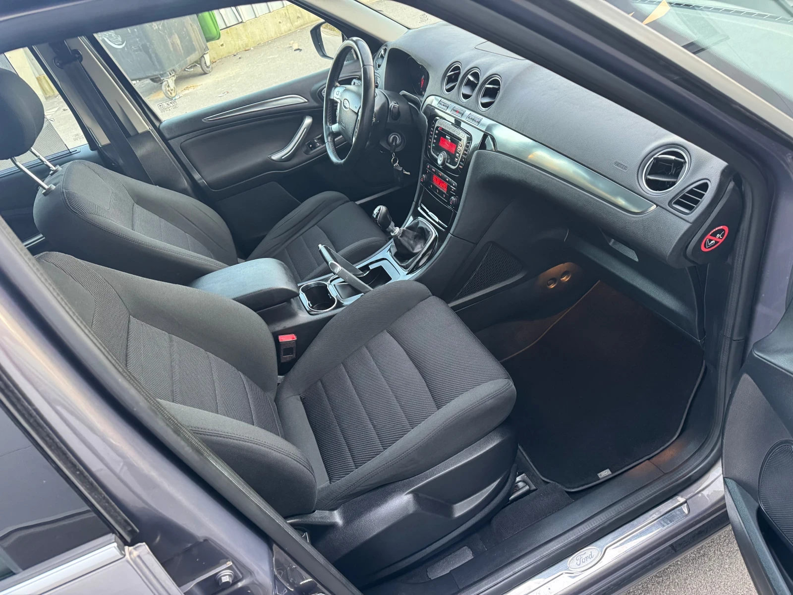 Ford S-Max 2.0tdci 140ks 7 mesten | Mobile.bg � ����������� 12