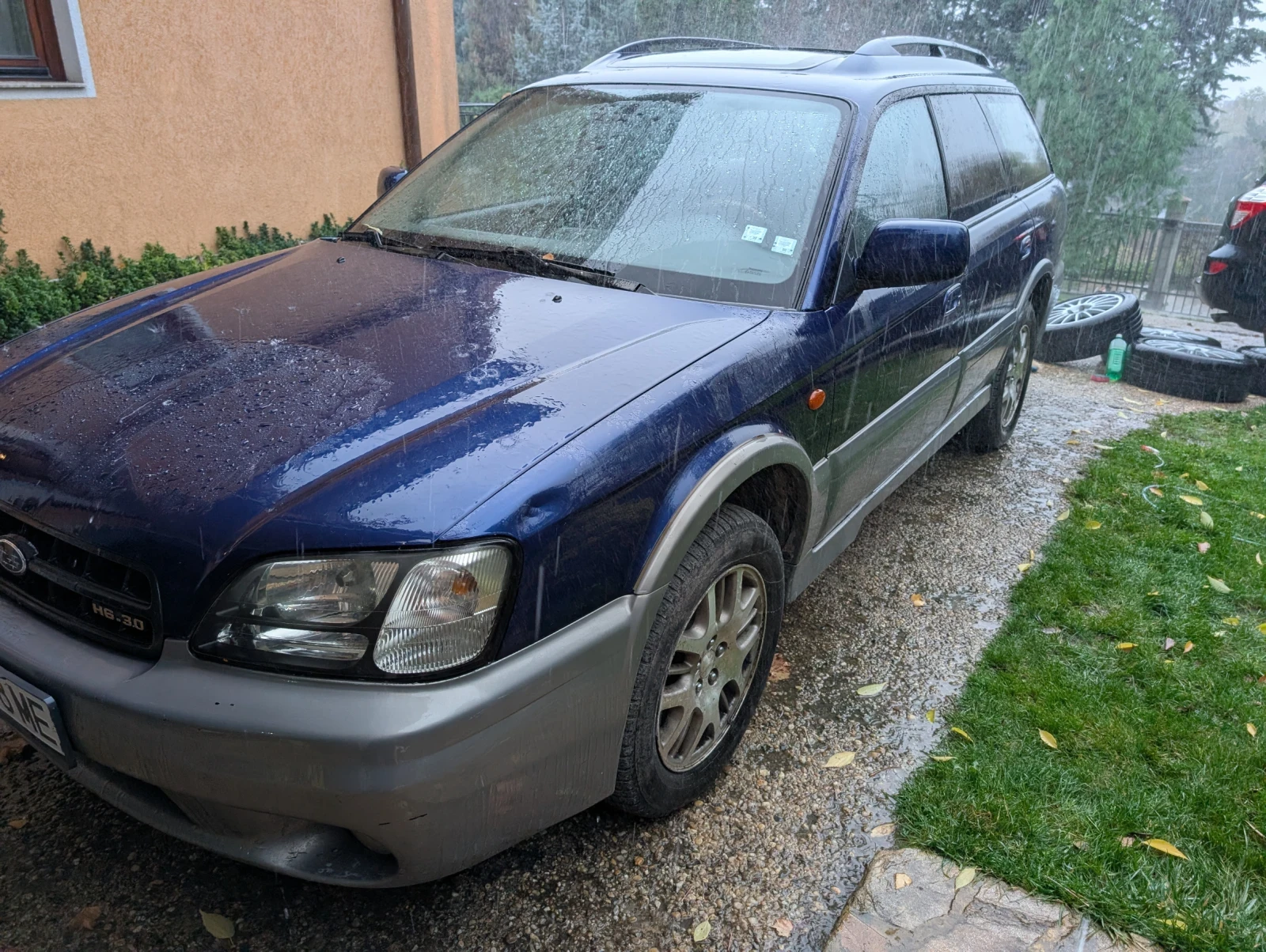 Subaru Outback 3.0 H6 - изображение 2