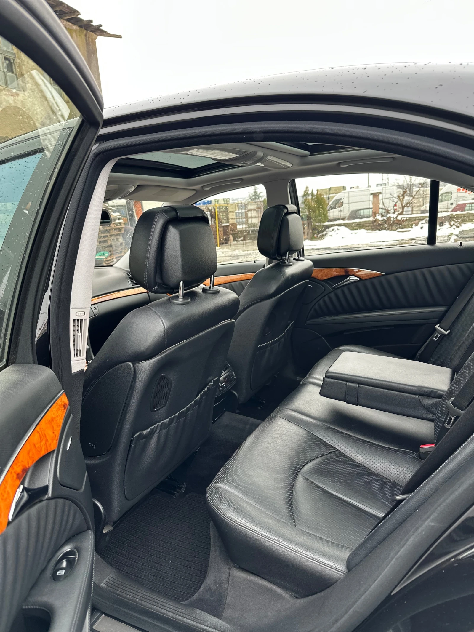 Mercedes-Benz E 320 | Mobile.bg � ����������� 11
