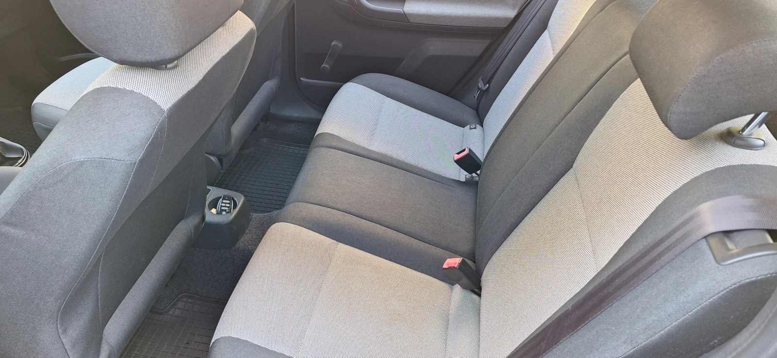 Skoda Fabia  - изображение 10