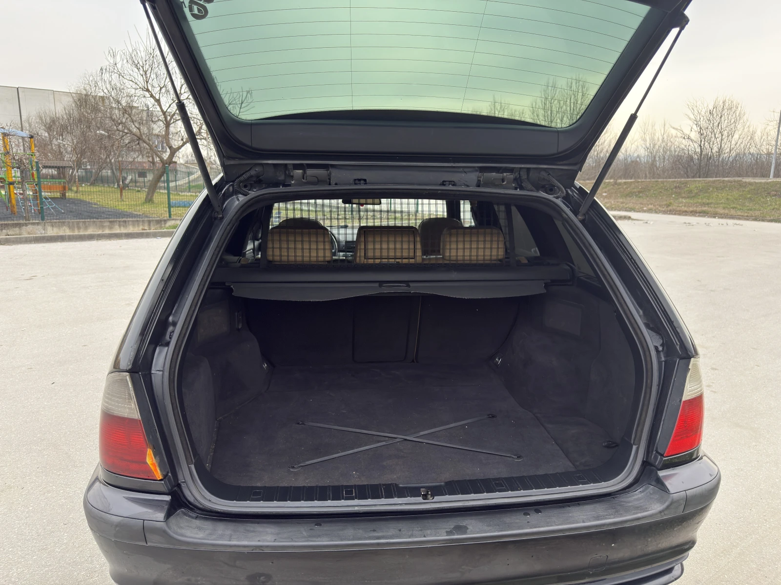 BMW 330 M57, снимка 8 - Автомобили и джипове - 53712349