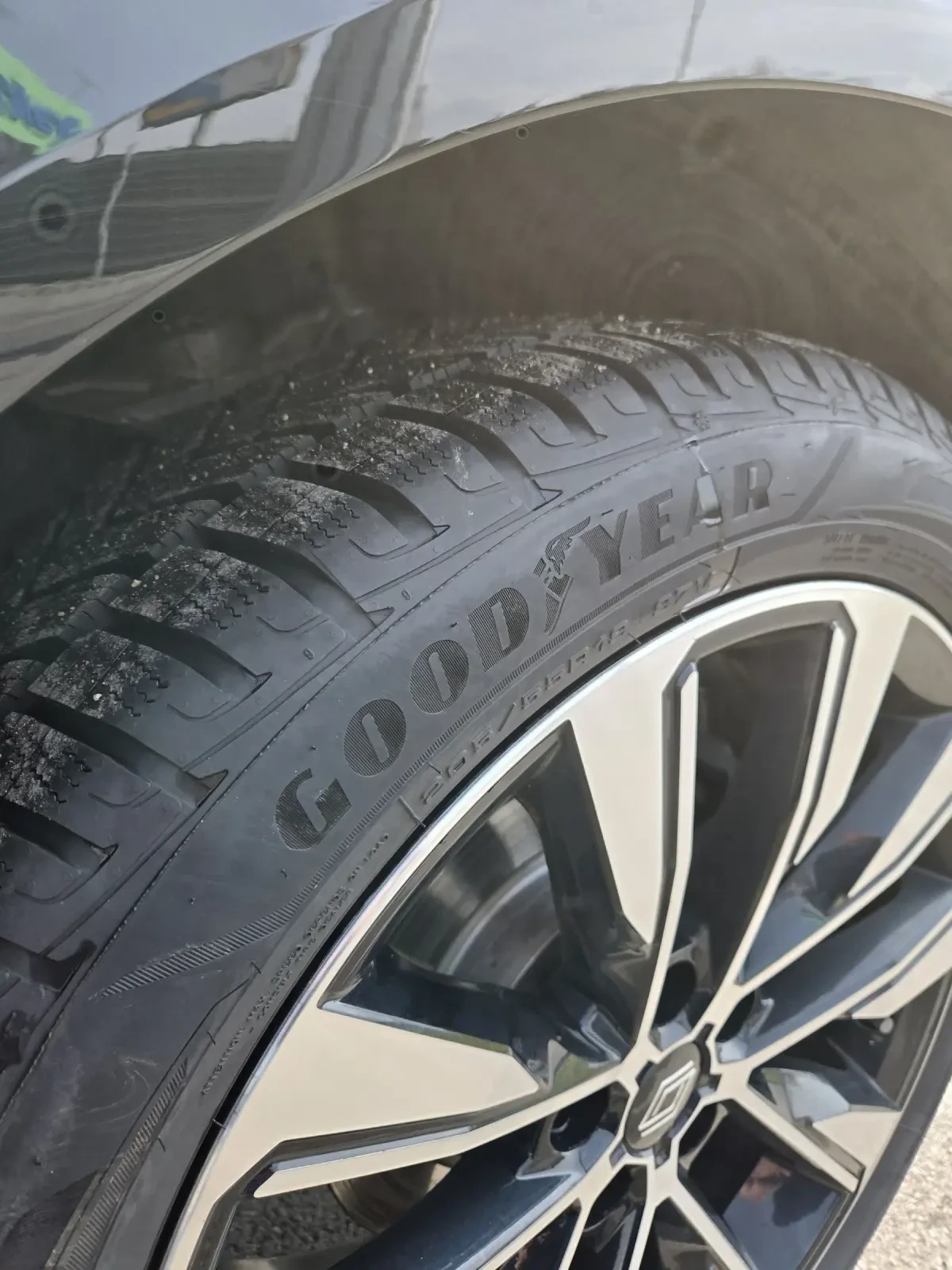 Renault Austral, снимка 10 - Автомобили и джипове - 53760354