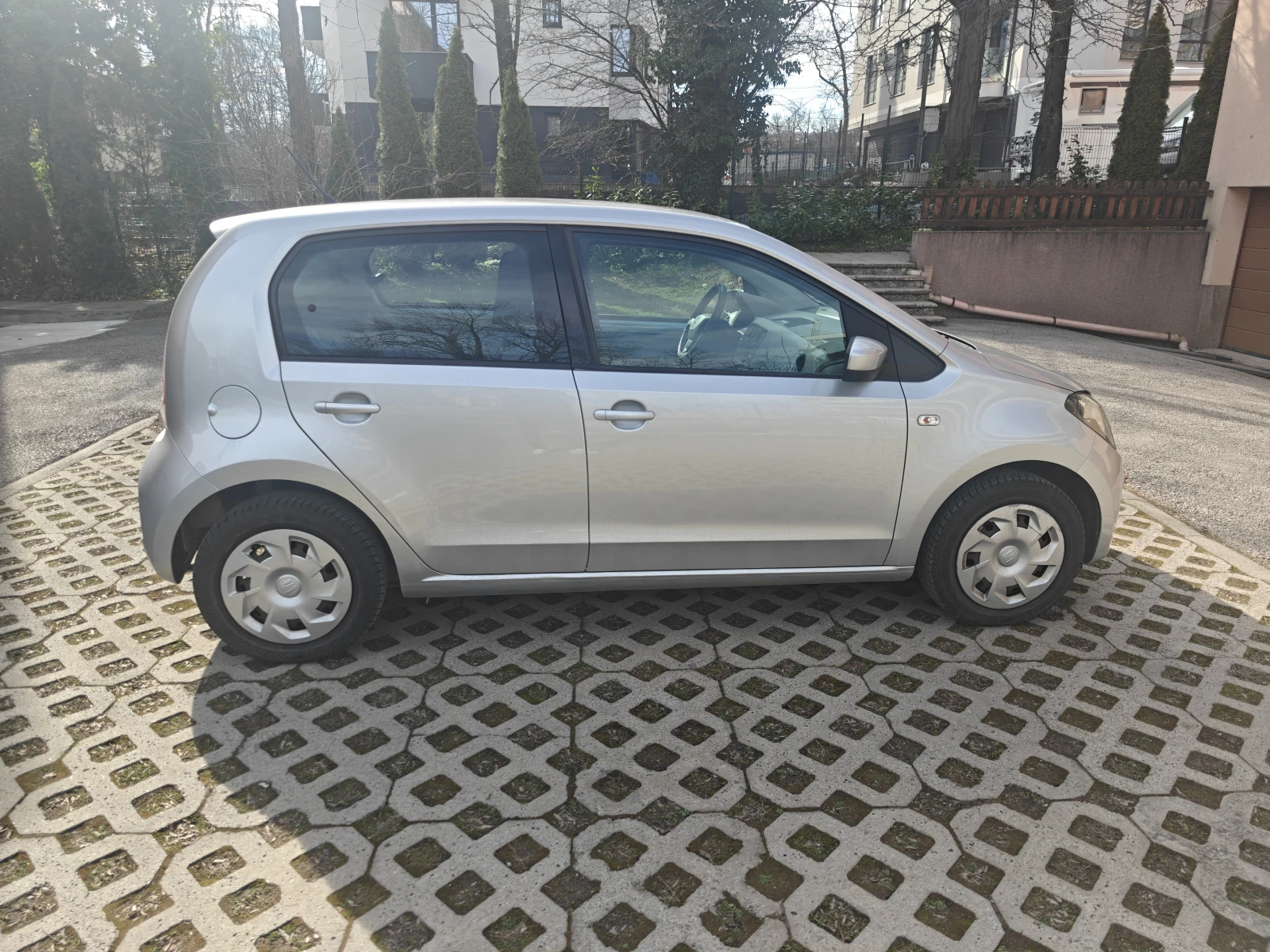 Seat Mii, снимка 3 - Автомобили и джипове - 53783962