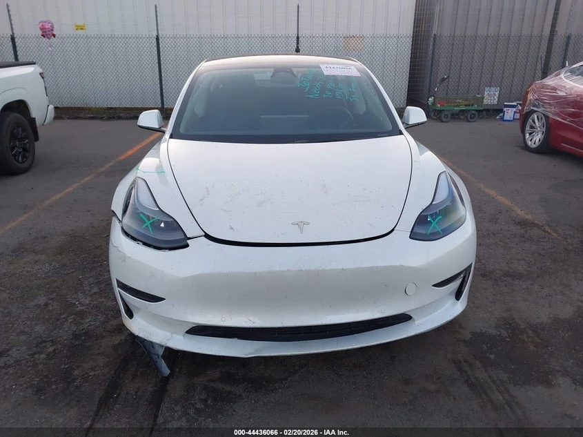 Tesla Model 3 Long Range Dual Motor All-Wheel Drive, снимка 13 - Автомобили и джипове - 53960267