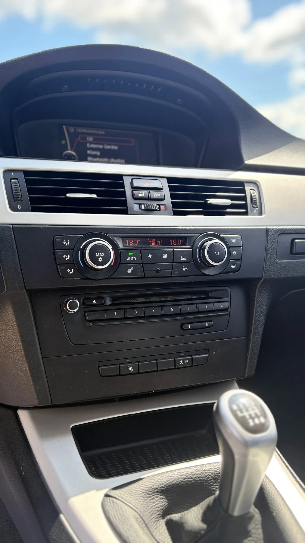 BMW 318, снимка 10 - Автомобили и джипове - 54134037