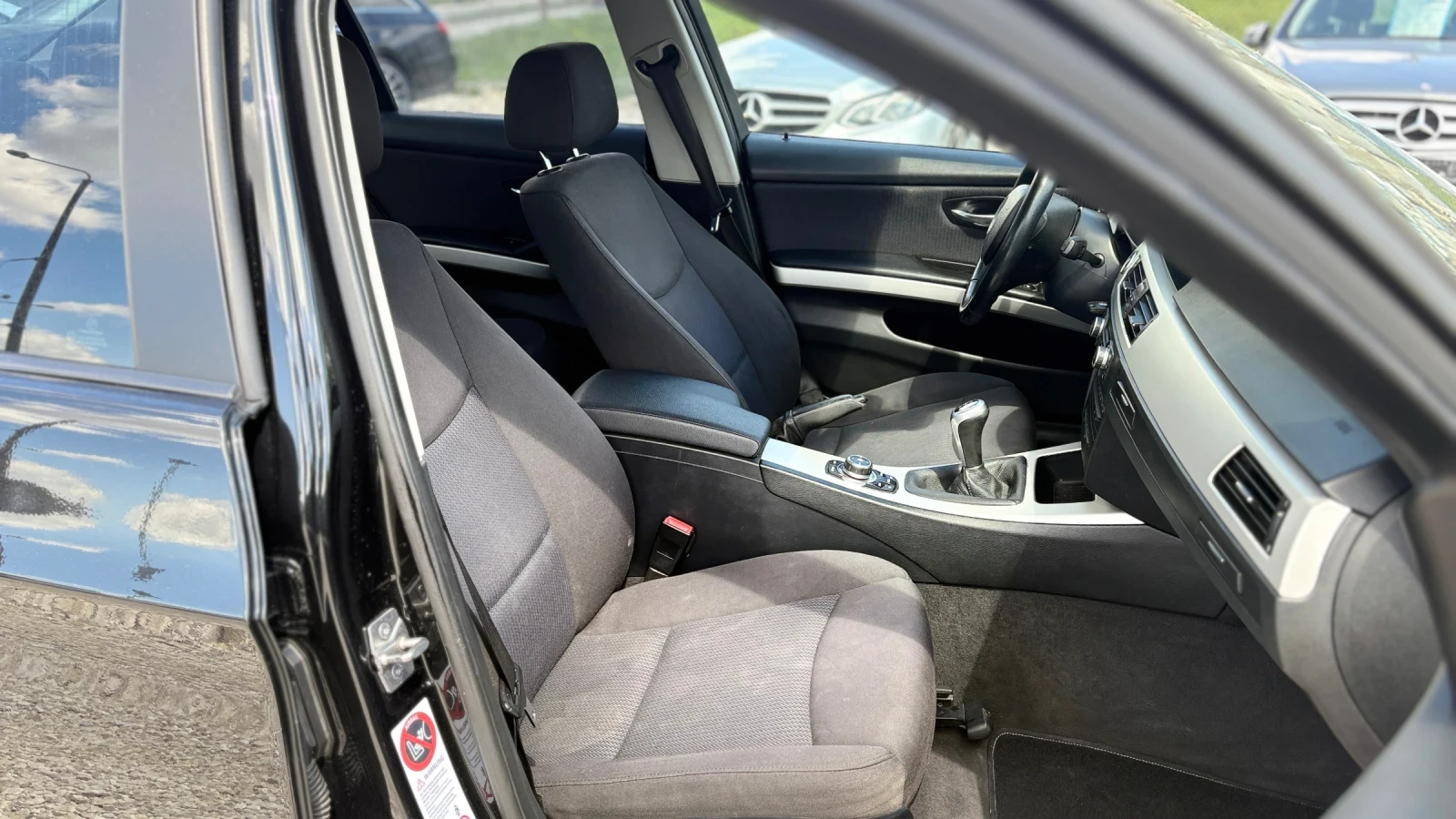 BMW 318, снимка 7 - Автомобили и джипове - 54134037