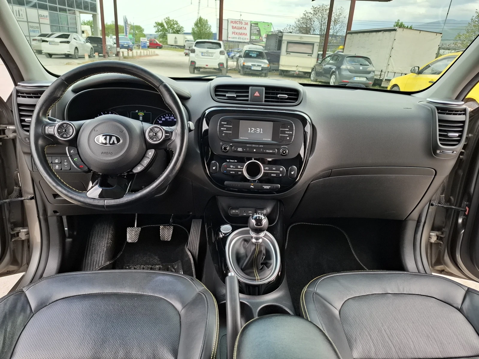 Kia Soul, снимка 11 - Автомобили и джипове - 54376786