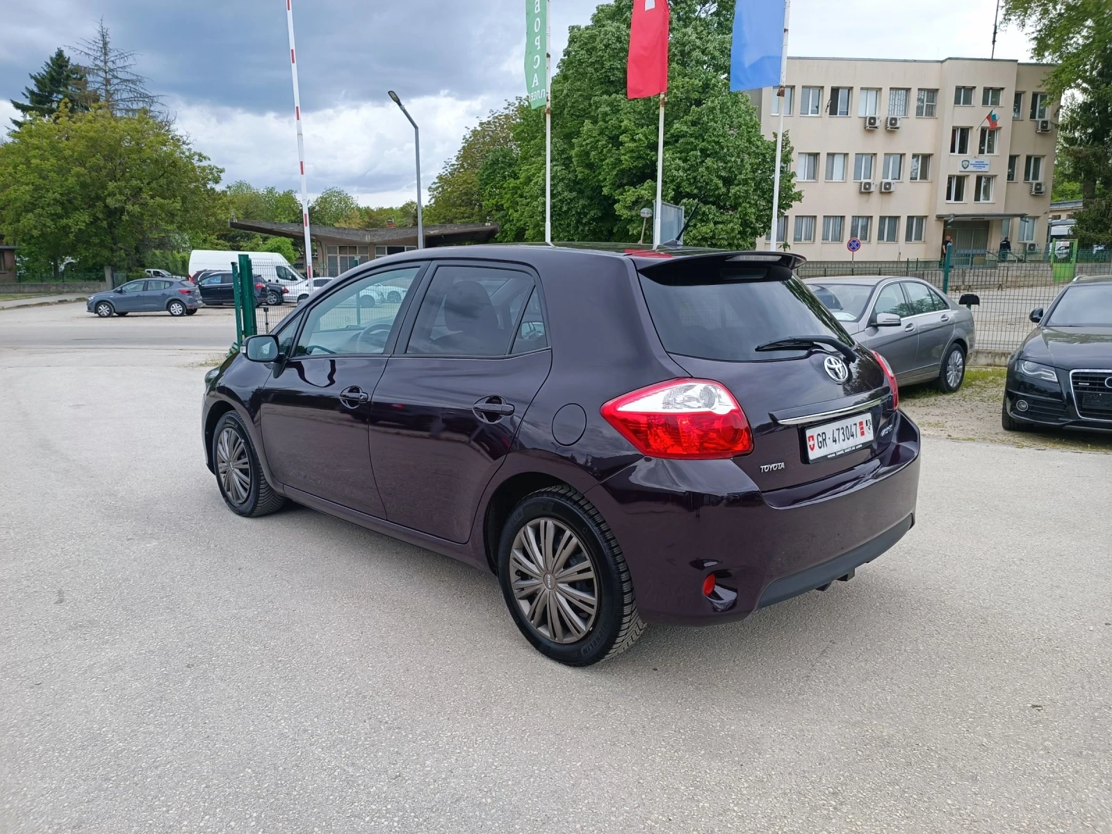 Toyota Auris 1.8i-147��-���������-�����-6��-FACELIFT-NAVI | Mobile.bg � ����������� 6