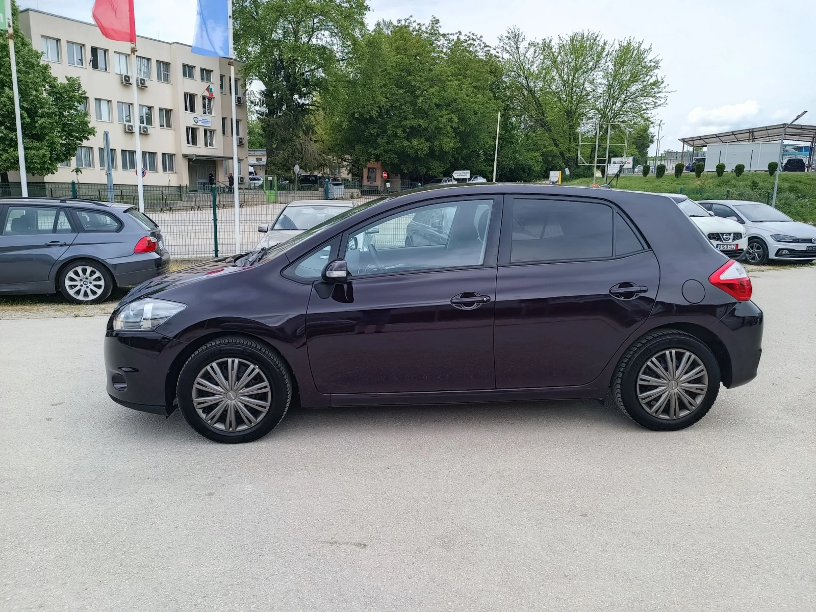 Toyota Auris 1.8i-147��-���������-�����-6��-FACELIFT-NAVI | Mobile.bg � ����������� 7