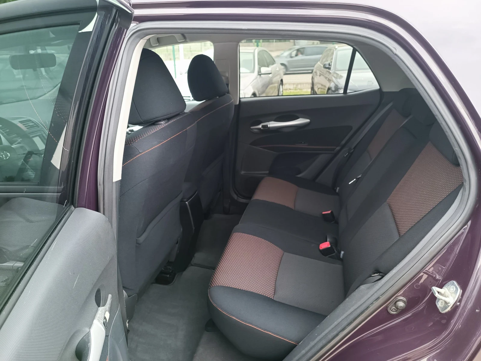 Toyota Auris 1.8i-147��-���������-�����-6��-FACELIFT-NAVI | Mobile.bg � ����������� 11