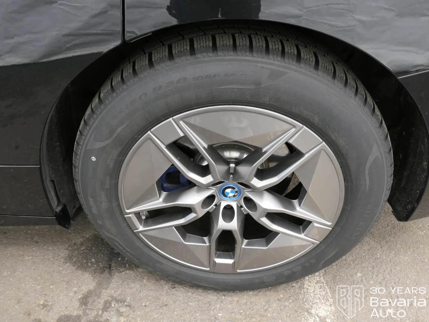 BMW iX 50 xDrive Edition Sport, снимка 16 - Автомобили и джипове - 54570768