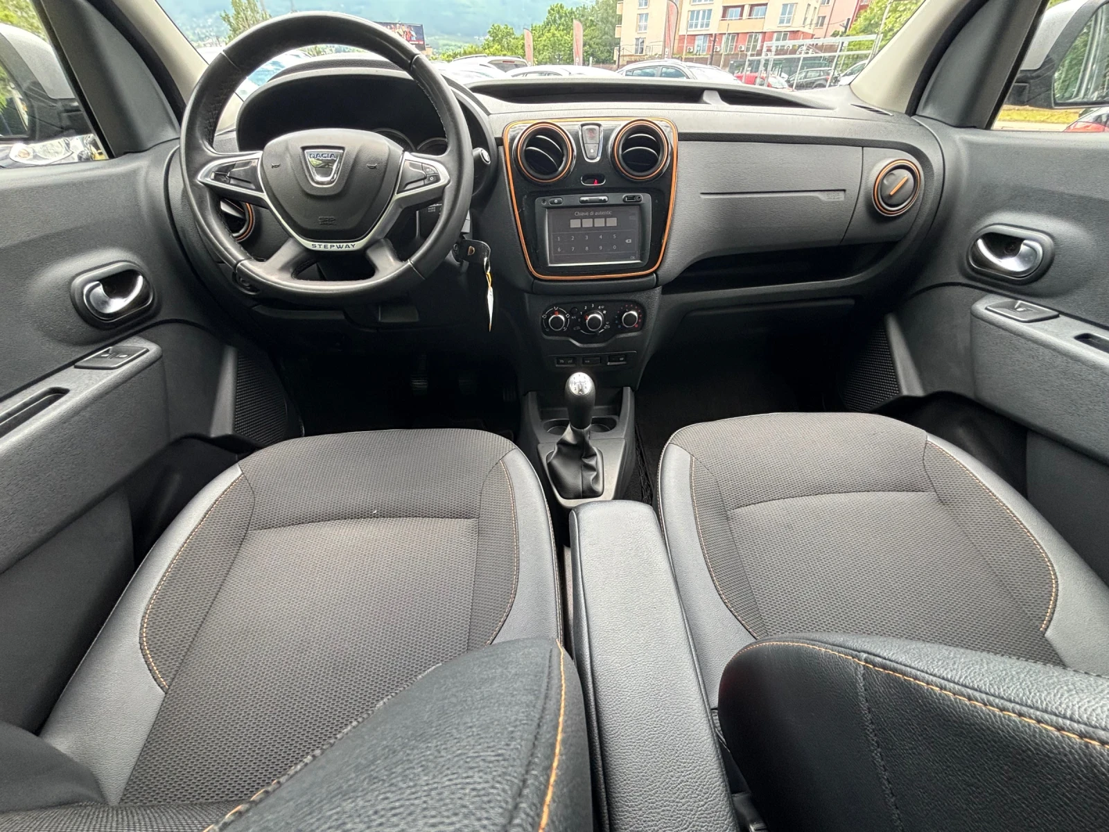 Dacia Dokker 1.5DCI, снимка 12 - Автомобили и джипове - 54660228