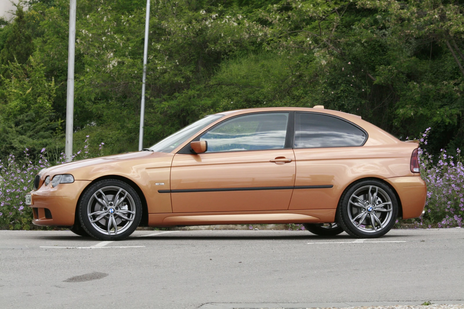 BMW 325 330ti, снимка 4 - Автомобили и джипове - 54660369
