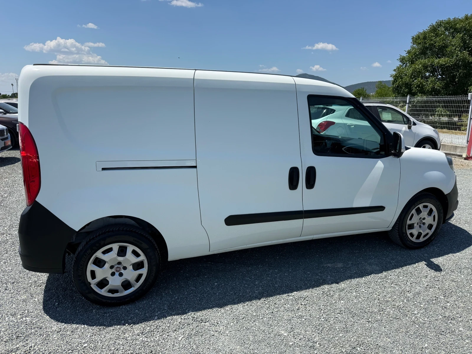 Fiat Doblo (KATO НОВА)^(МЕТАН)^(MAXI), снимка 5 - Автомобили и джипове - 55135157