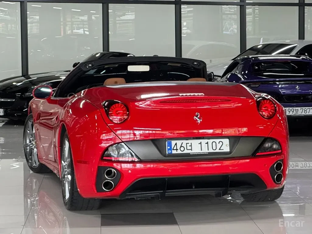 Ferrari California 4.3 V8, снимка 4 - Автомобили и джипове - 55314383