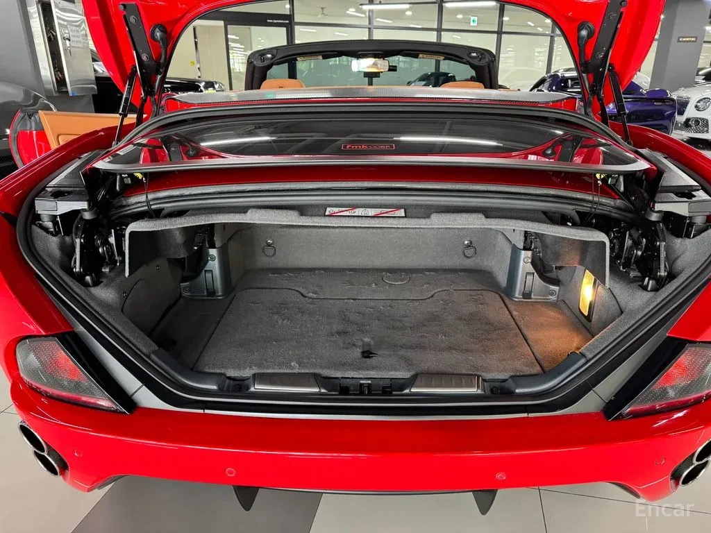 Ferrari California 4.3 V8, снимка 5 - Автомобили и джипове - 55314383