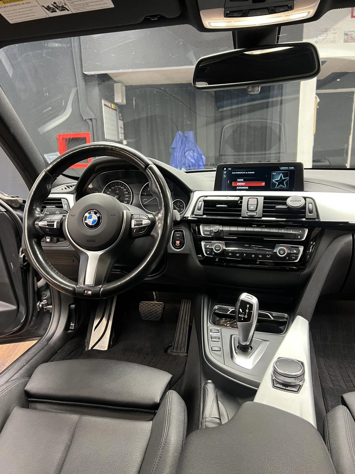BMW 330, снимка 9 - Автомобили и джипове - 55365485