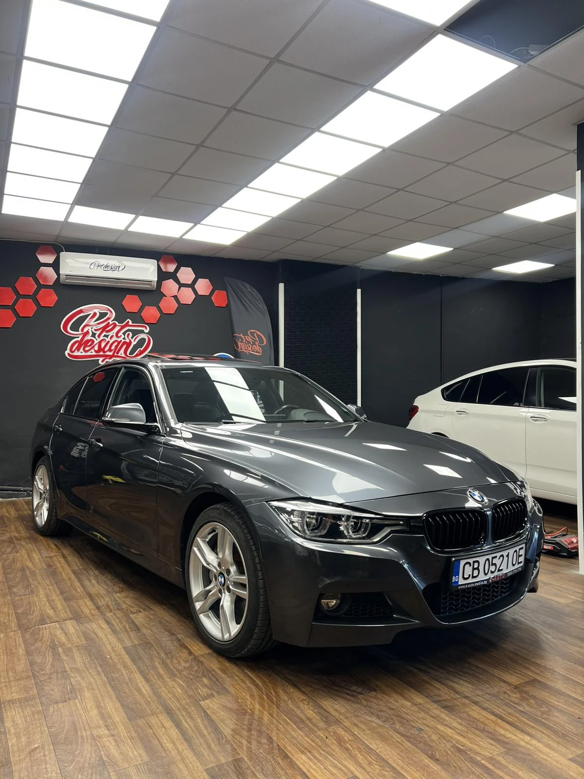 BMW 330, снимка 2 - Автомобили и джипове - 55365485