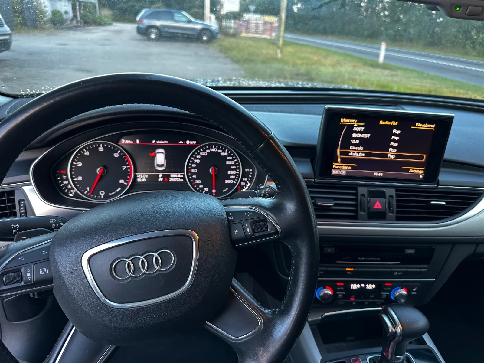Audi A6 3.0 TFSI Quattro, снимка 8 - Автомобили и джипове - 55648041