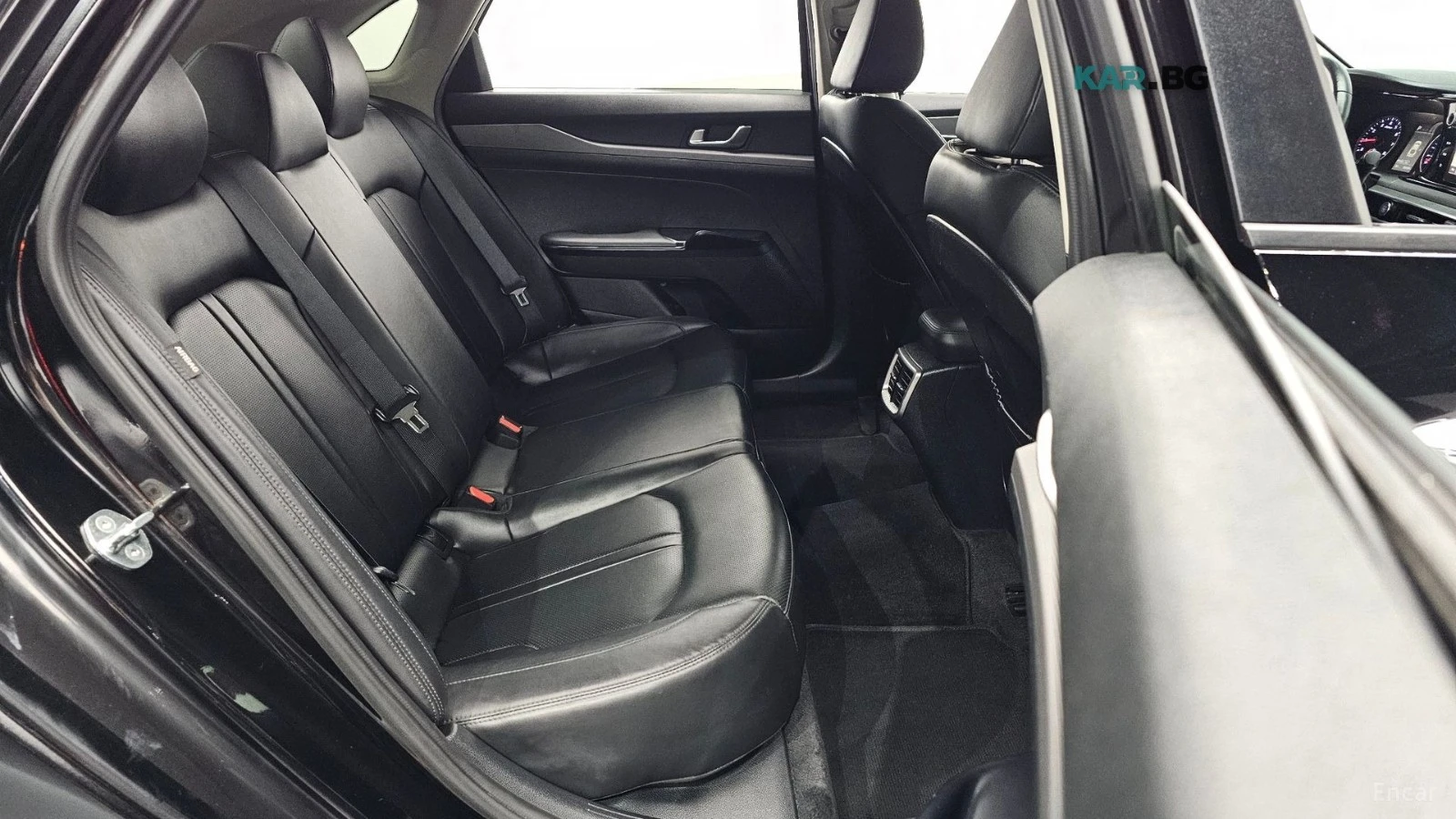 Kia K5 2.0 ГАЗ* PRESTIGE* КОЖА* ПОДГРЕВ* ОБДУХВАНЕ* КАМЕР, снимка 10 - Автомобили и джипове - 55835674