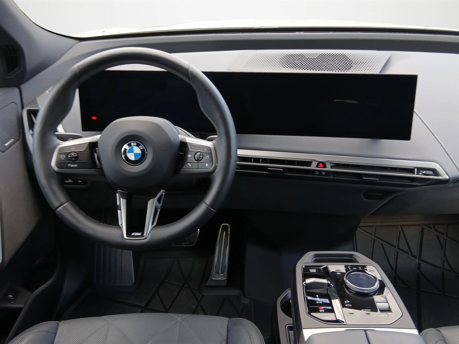 BMW iX xDrive45, снимка 7 - Автомобили и джипове - 55846438